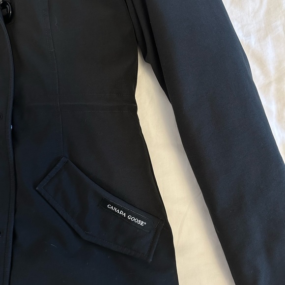 Canada Goose Rossclair Parka Black - Picture 7 of 9